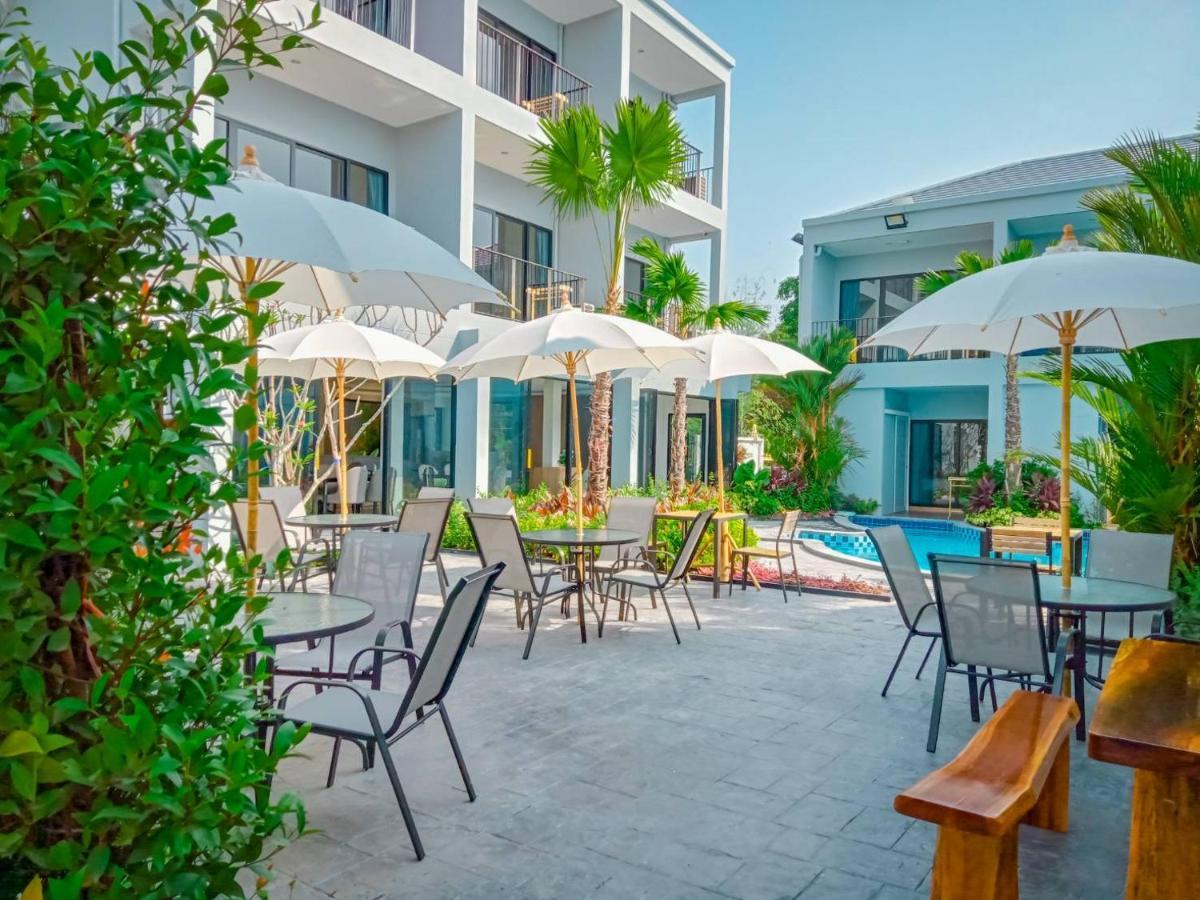 Hatchao Heritage Beach Front Resort Ban Hat Cha Samran ภายนอก รูปภาพ