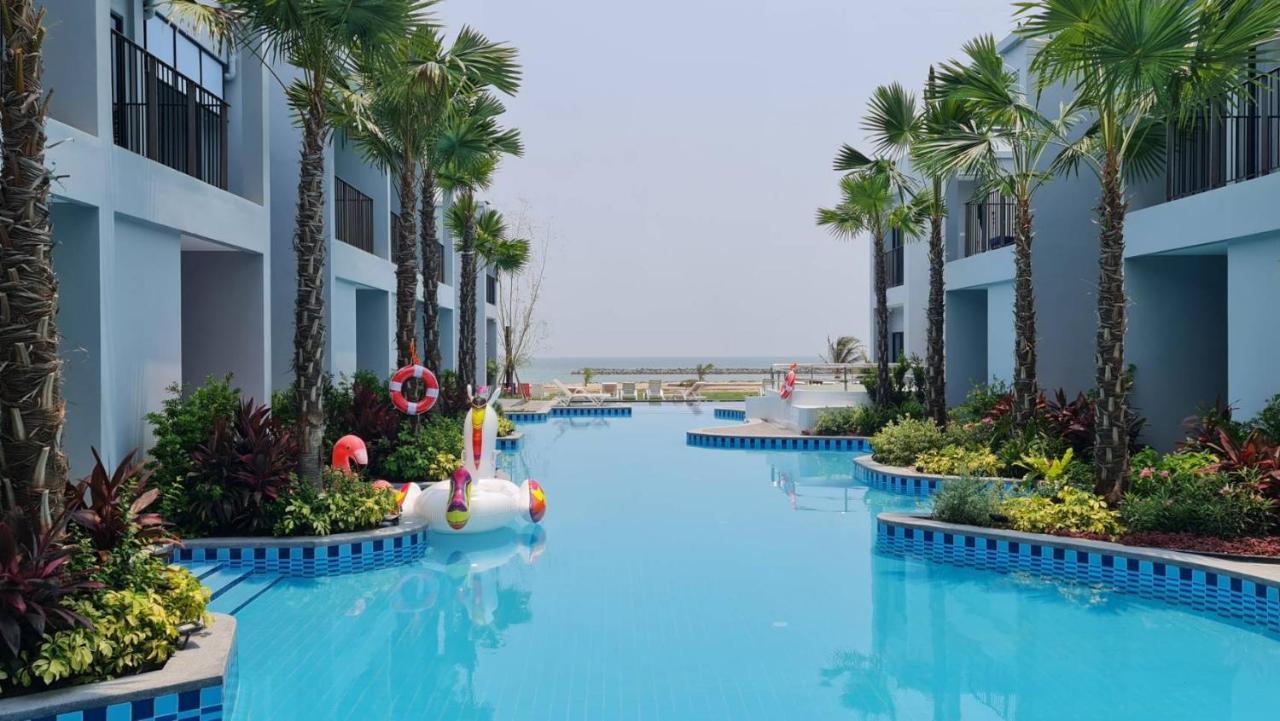 Hatchao Heritage Beach Front Resort Ban Hat Cha Samran ภายนอก รูปภาพ